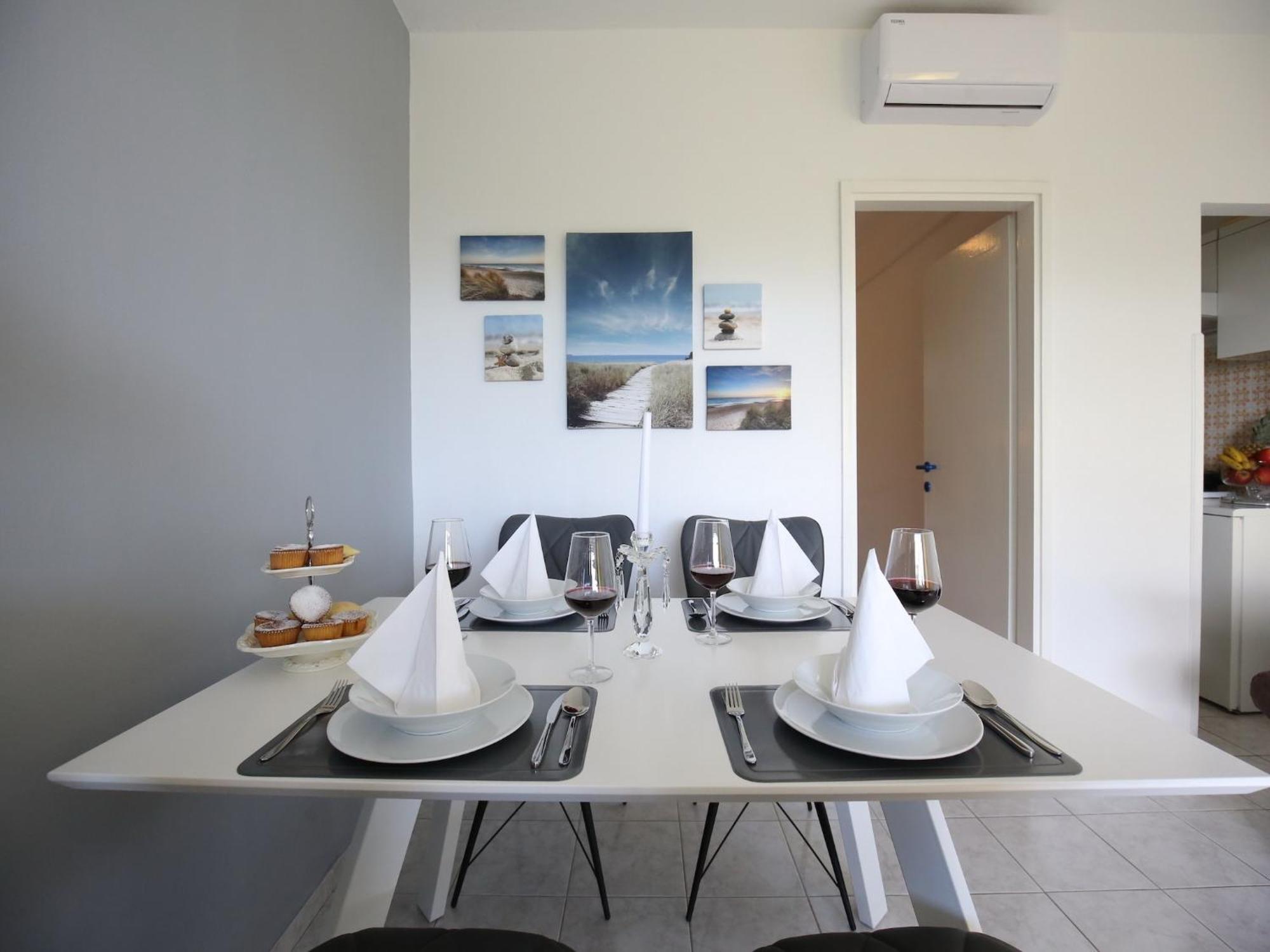 Scenic Holiday Home In Bibinje Near Sea Exterior photo