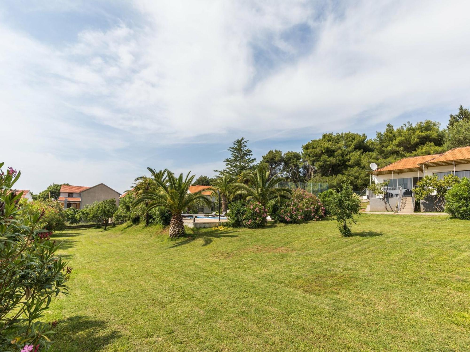 Scenic Holiday Home In Bibinje Near Sea Exterior photo